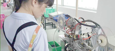 11年專注于鋰電池和配套產(chǎn)品的研發(fā)、生產(chǎn)、銷售